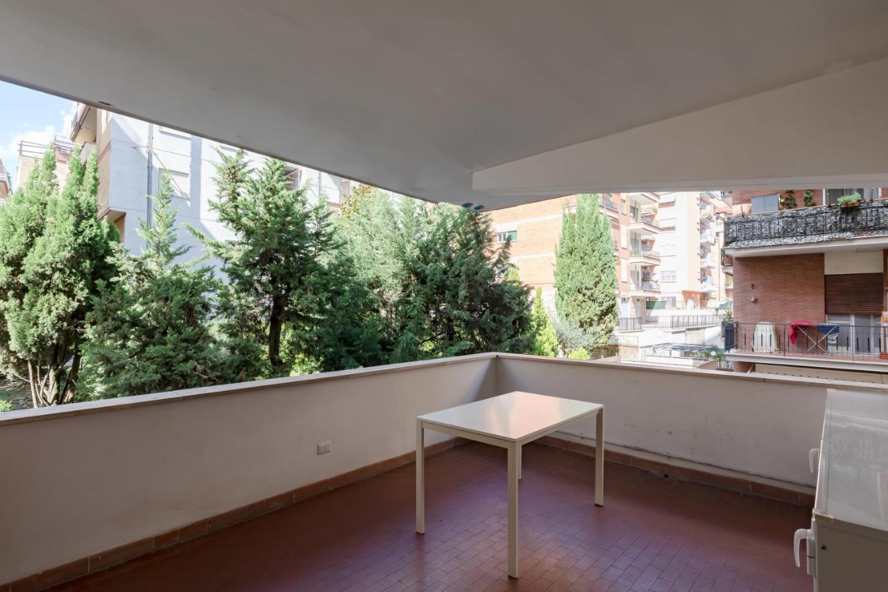 Stupendo Appartamento In Quartiere Residenziale Rome Extérieur photo
