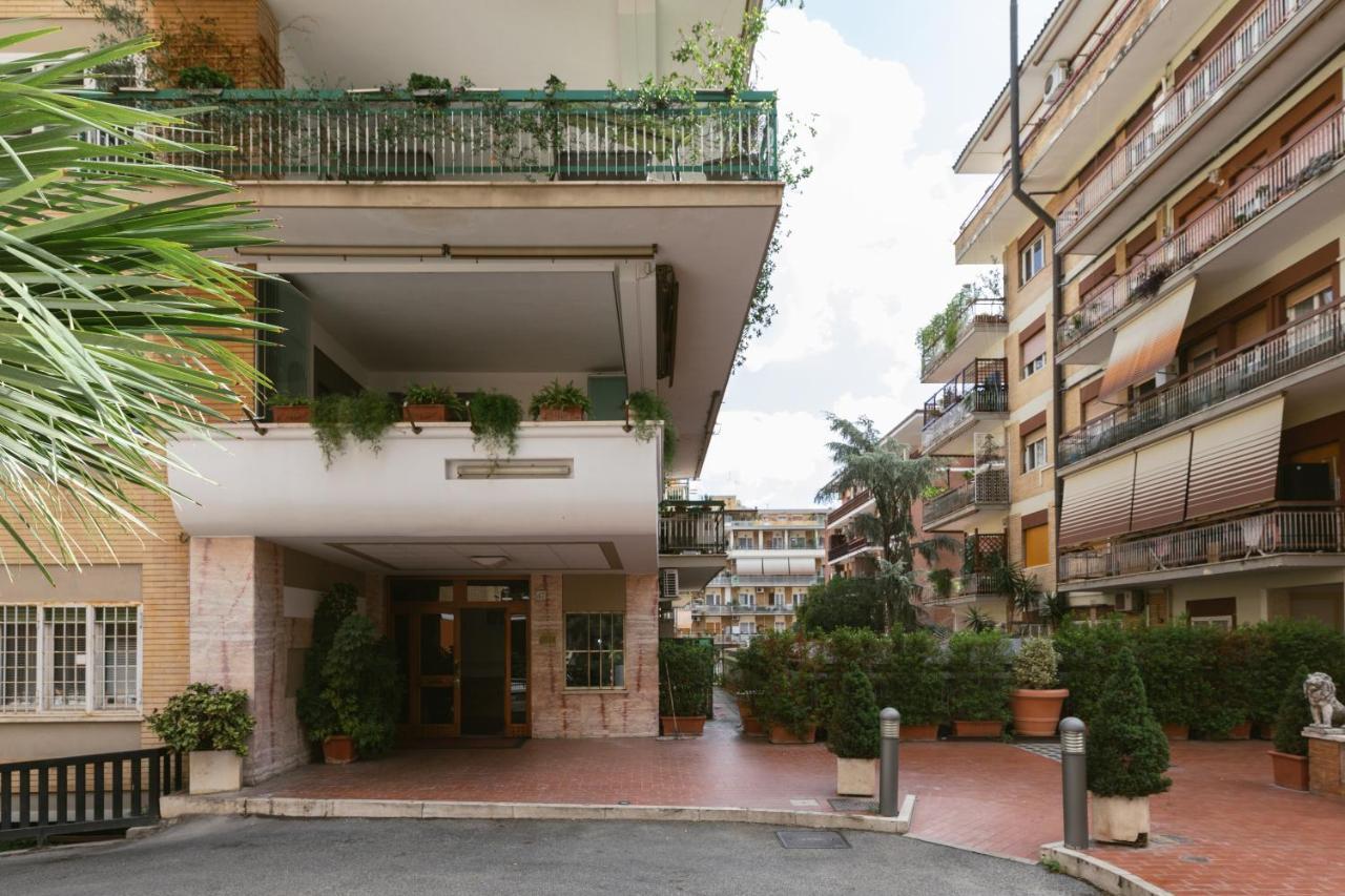 Stupendo Appartamento In Quartiere Residenziale Rome Extérieur photo